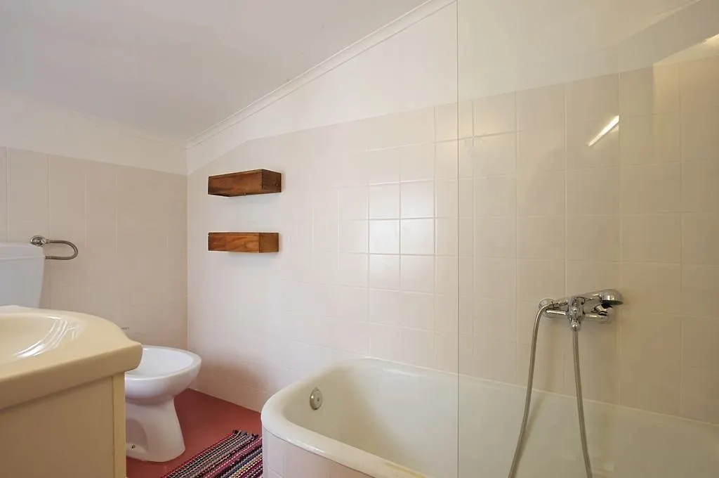 Stay Local In Alfama! Deolinda Central Home, Amazing View Lisbon Holiday home