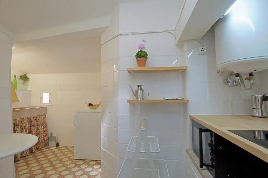 Stay Local In Alfama! Deolinda Central Home, Amazing View Lisbon